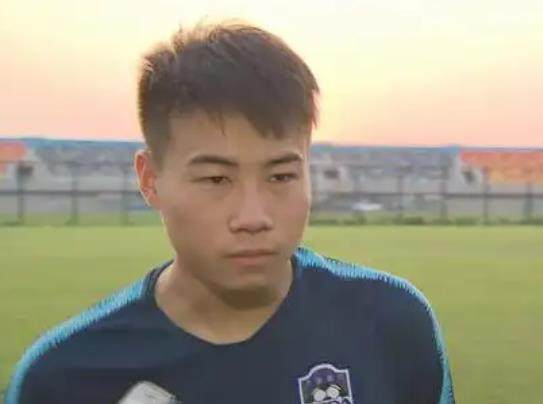 500彩票-津媒：杨帆回归参加合练 津门虎已签下杨梓豪石炎